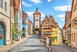 ​ 68 / 5,000 Translation results Translation result Photo de la ville médiévale de Rothenburg ob der Tauber, Bavière, Allemagne